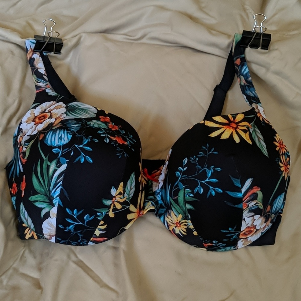 Cacique Lane Bryant bra size 40DDD